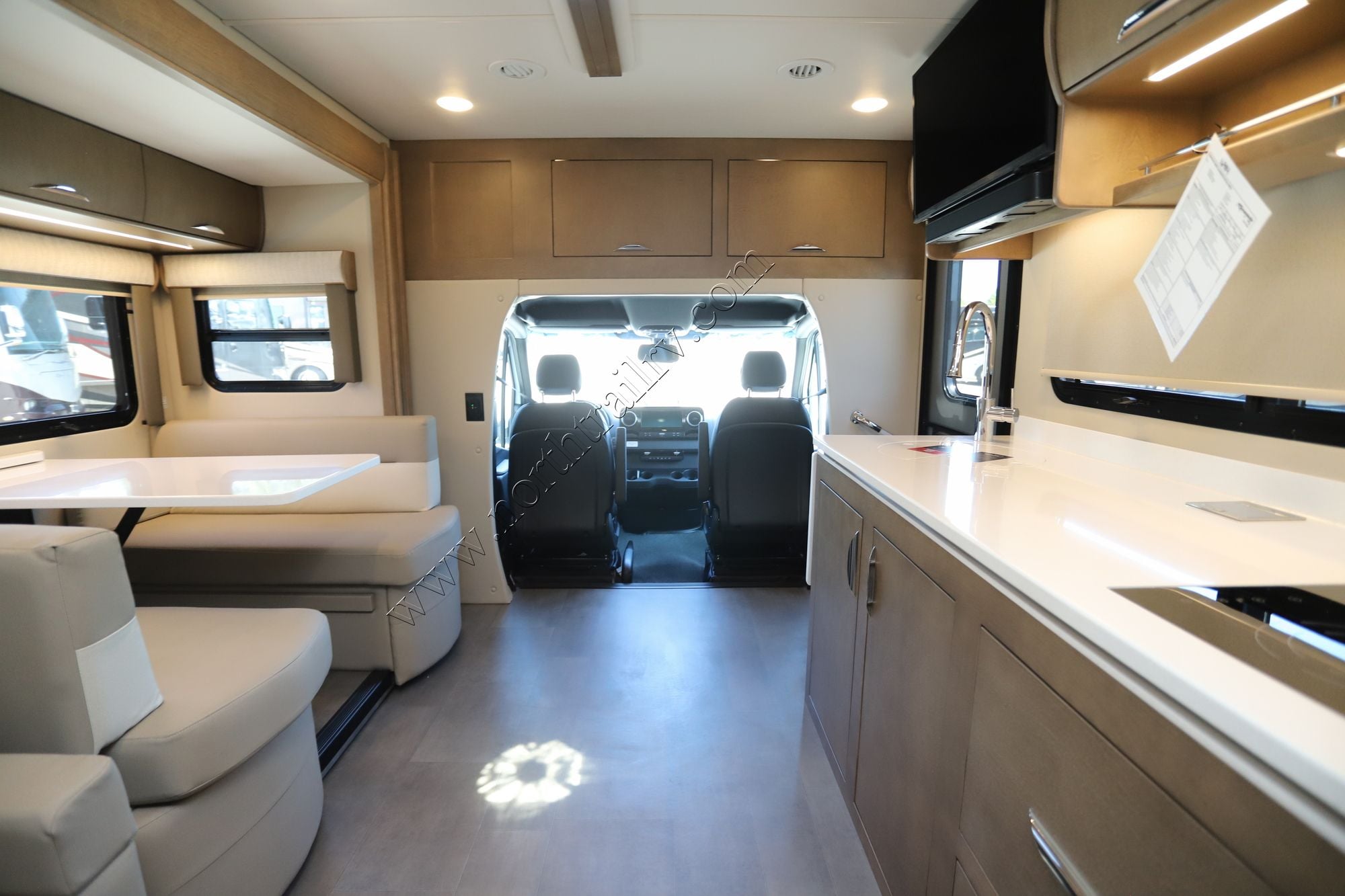 New 2026 Renegade Rv Vienna 25RML Class C  For Sale