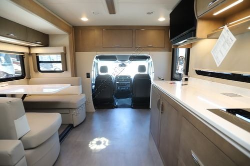 2026 Renegade Rv Vienna 25RML