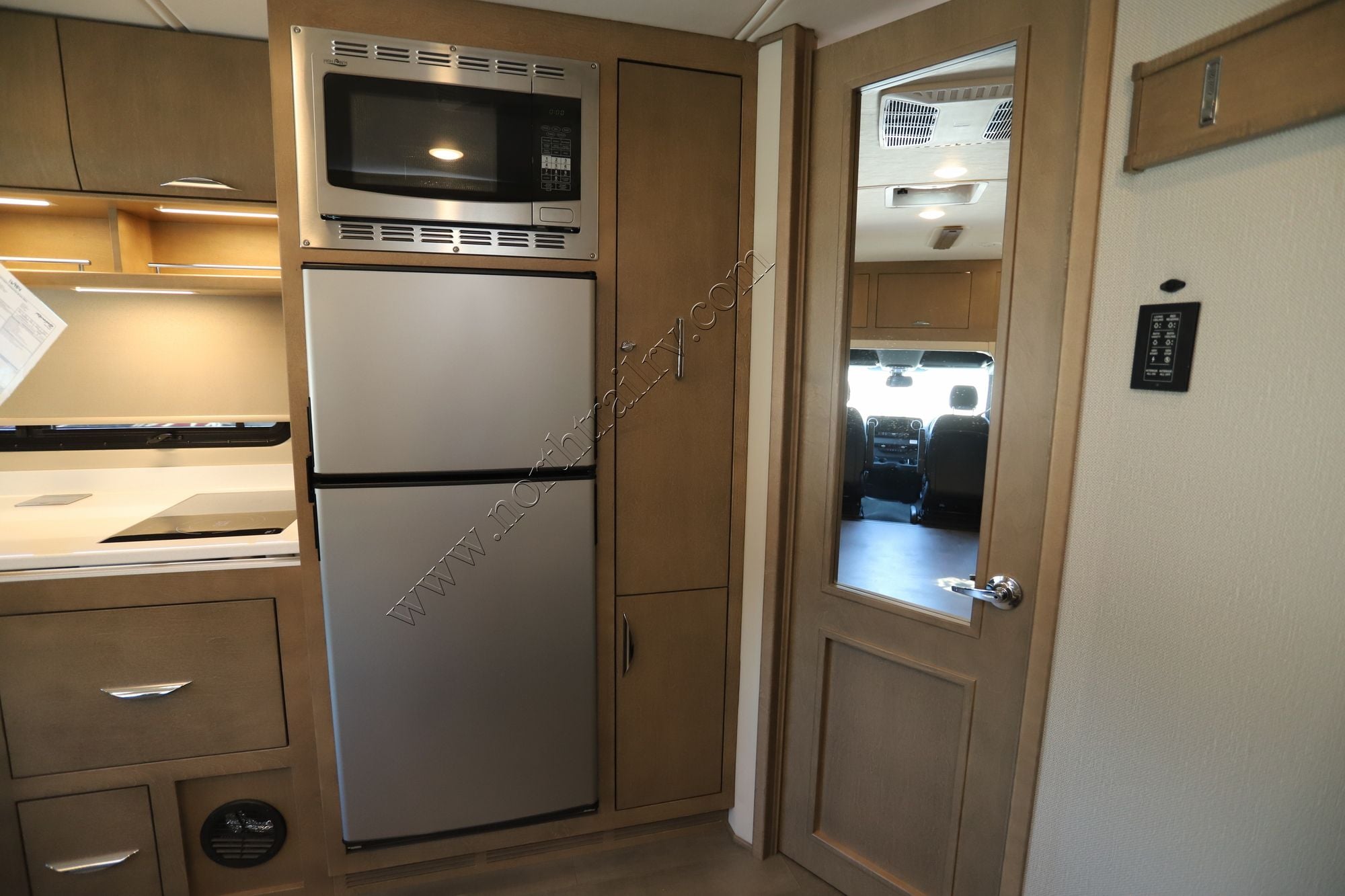 New 2026 Renegade Rv Vienna 25RML Class C  For Sale