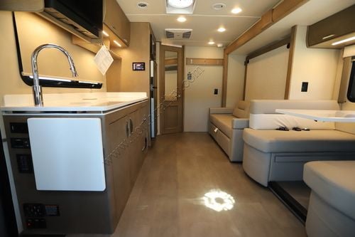 2026 Renegade Rv Vienna 25RML