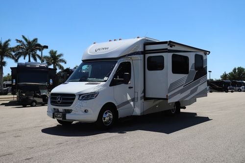 2026 Renegade Rv Vienna 25RML