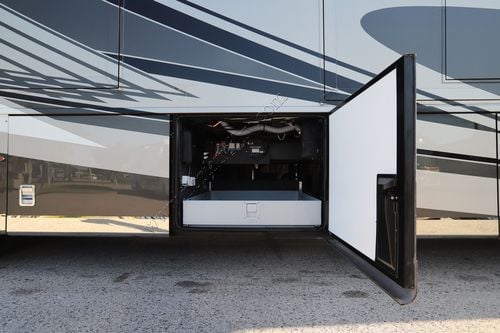 2020 Newmar London Aire 4551
