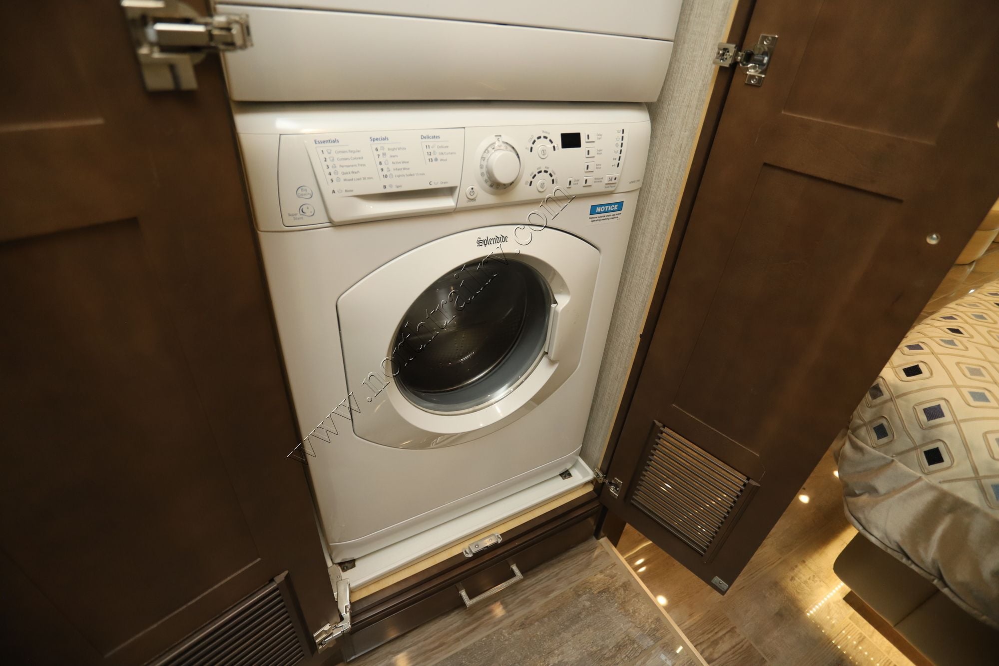 Used 2020 Newmar London Aire 4551 Class A  For Sale