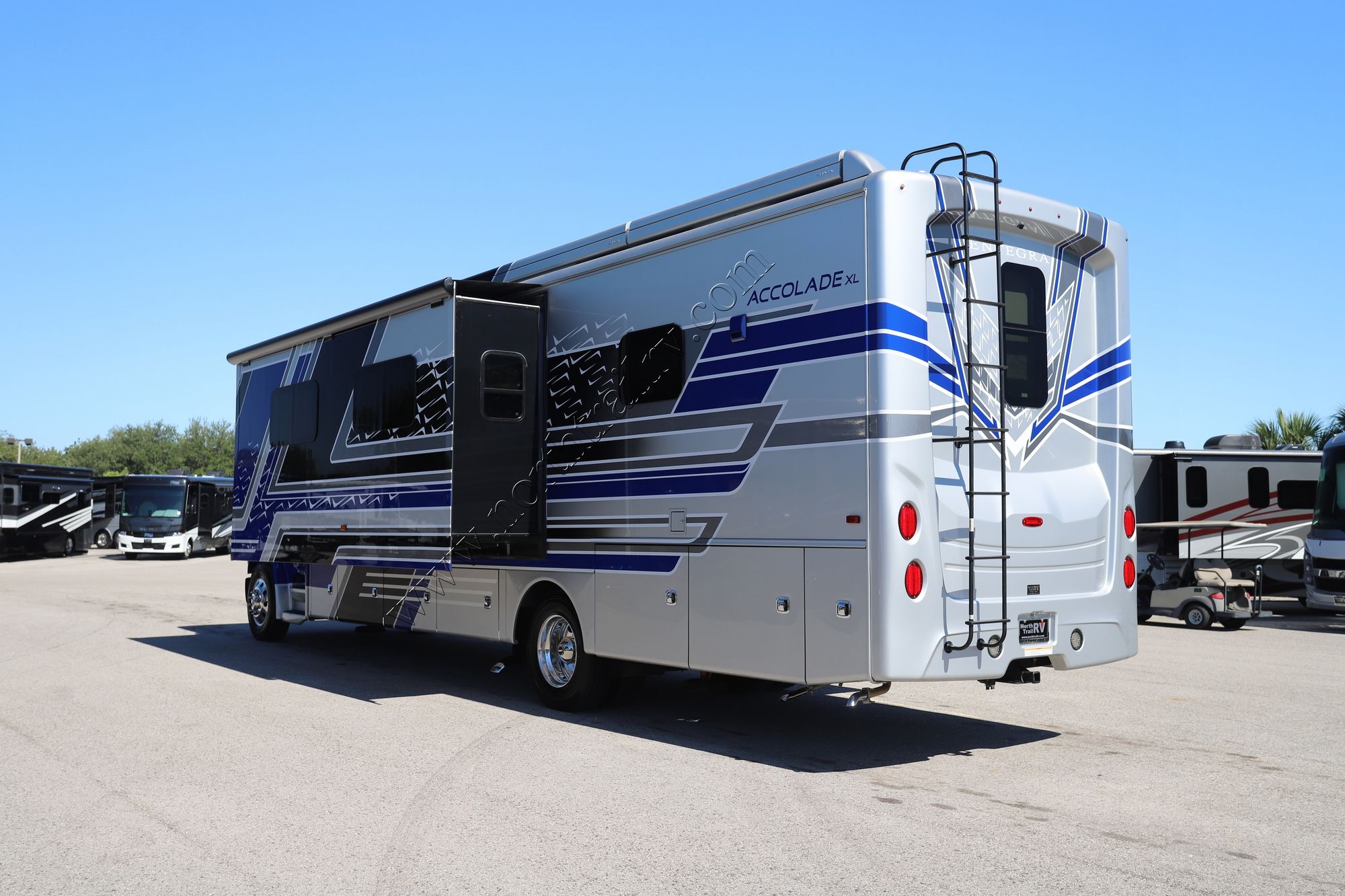Used 2025 Entegra Accolade Xl 37K Super C  For Sale