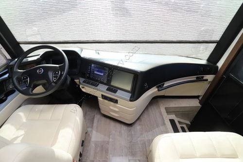 2020 Newmar London Aire 4551