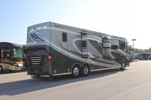 2020 Newmar London Aire 4551