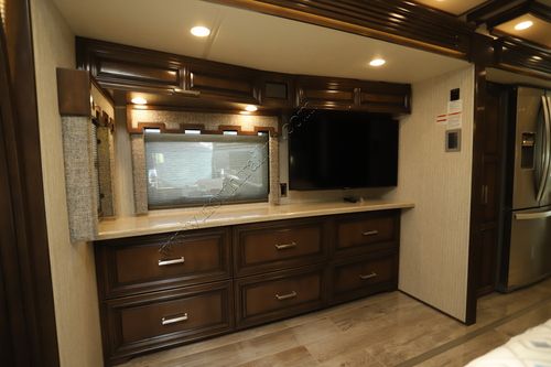 2020 Newmar London Aire 4551