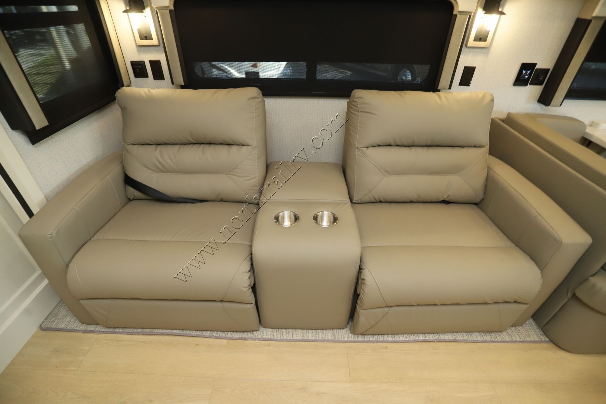 New 2026 Tiffin Motor Homes Allegro 32SA Class A  For Sale