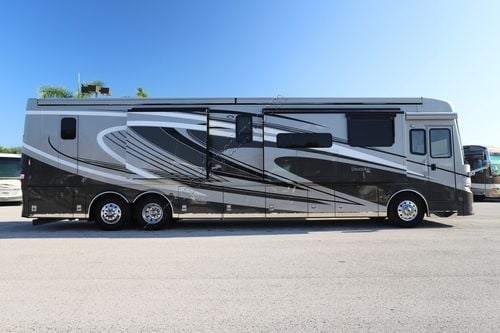 2020 Newmar London Aire 4551
