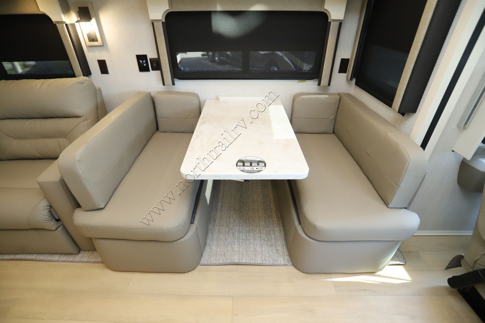 New 2026 Tiffin Motor Homes Allegro 32SA Class A  For Sale