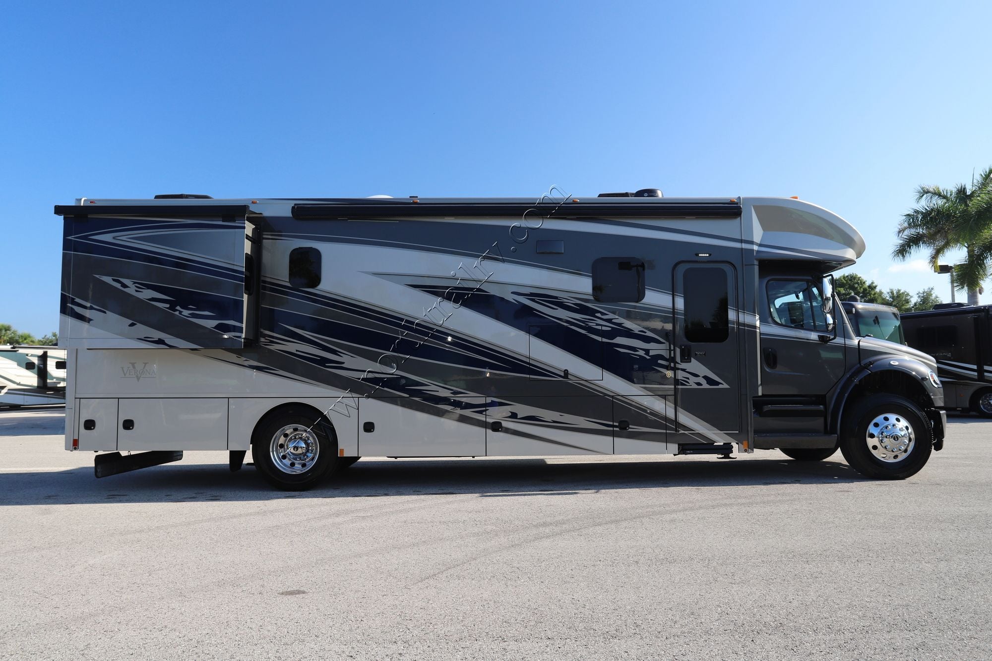 New 2026 Renegade Rv Verona 36VSB Super C  For Sale