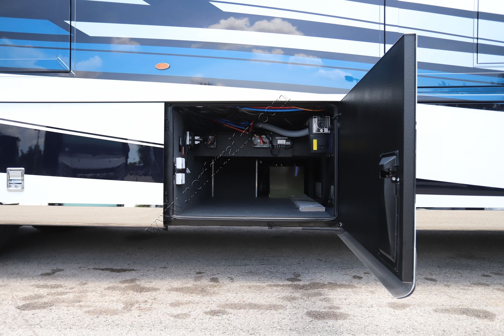 New 2026 Newmar Dutch Star 4325 Class A  For Sale