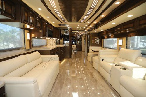 2020 Newmar London Aire 4551