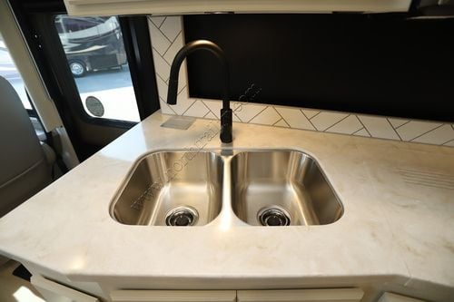 2026 Tiffin Motor Homes Allegro 32SA