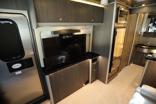 2022 Airstream Atlas 24MB