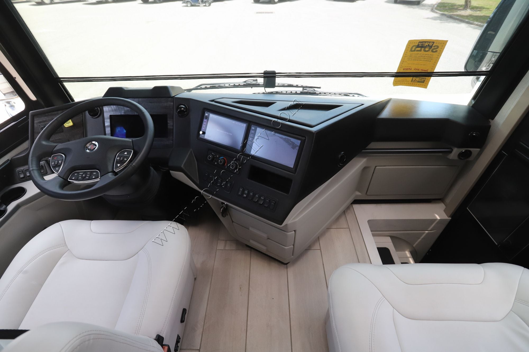Used 2023 Newmar Dutch Star 4370 Class A  For Sale