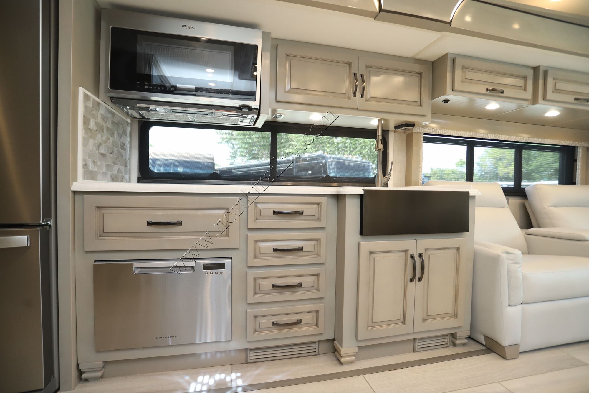 Used 2023 Newmar Dutch Star 4370 Class A  For Sale