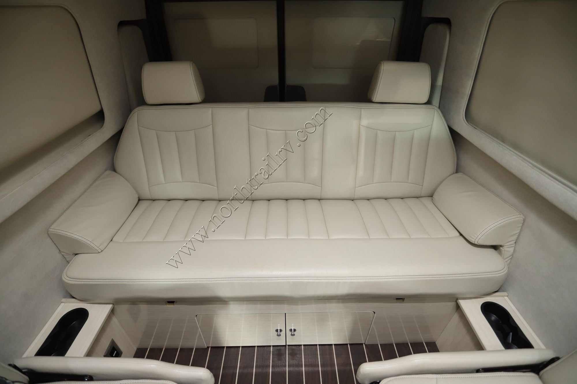 Used 2017 Airstream Interstate 24GL  Class B  For Sale