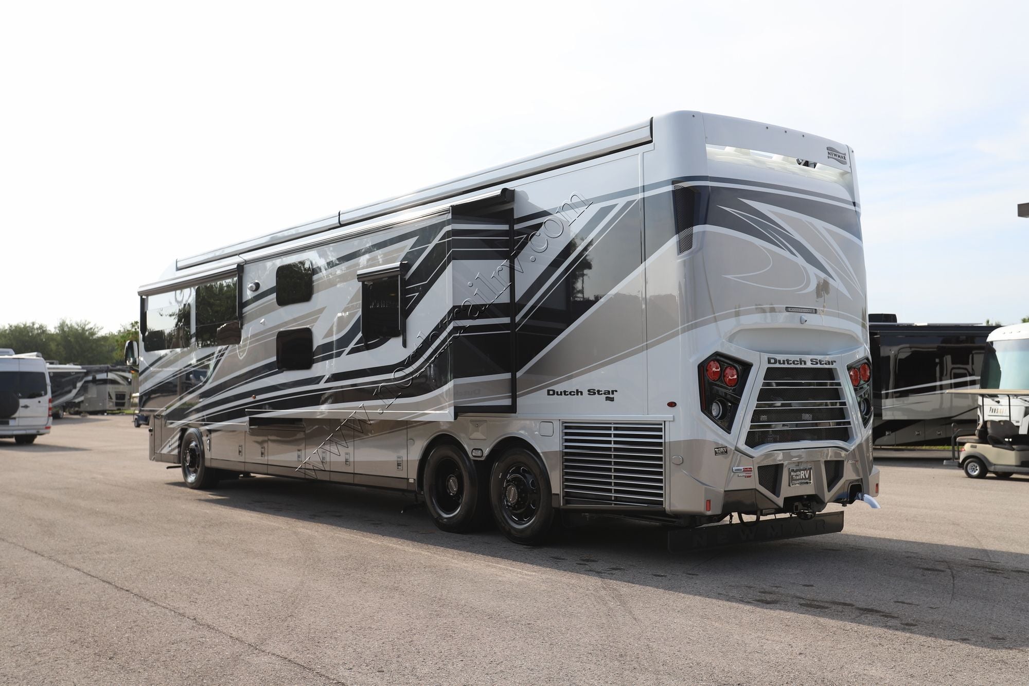 New 2026 Newmar Dutch Star 4340 Class A  For Sale