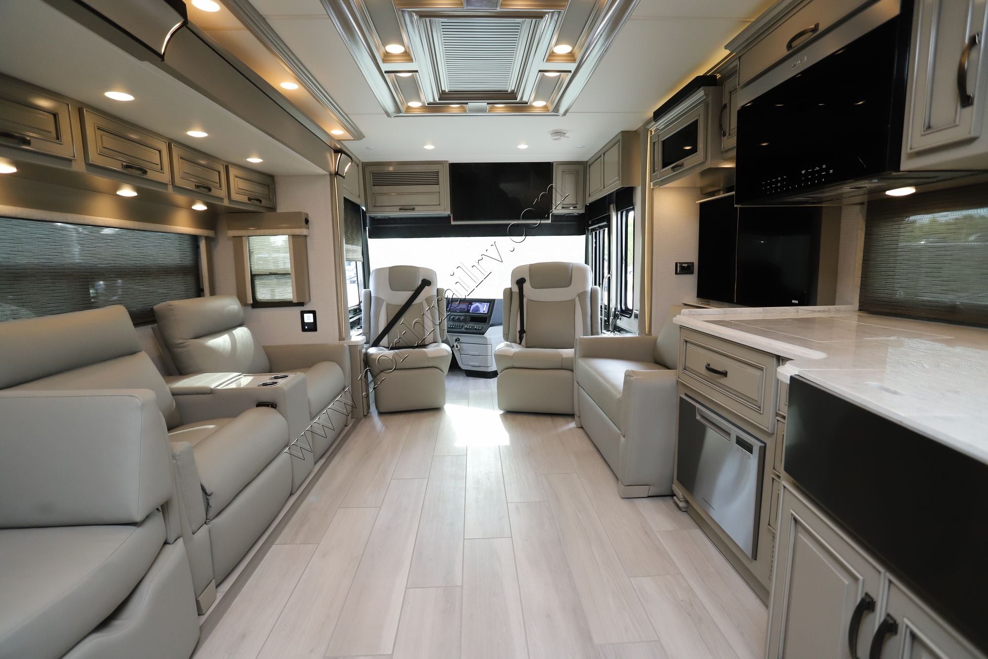 New 2026 Newmar Dutch Star 4340 Class A  For Sale