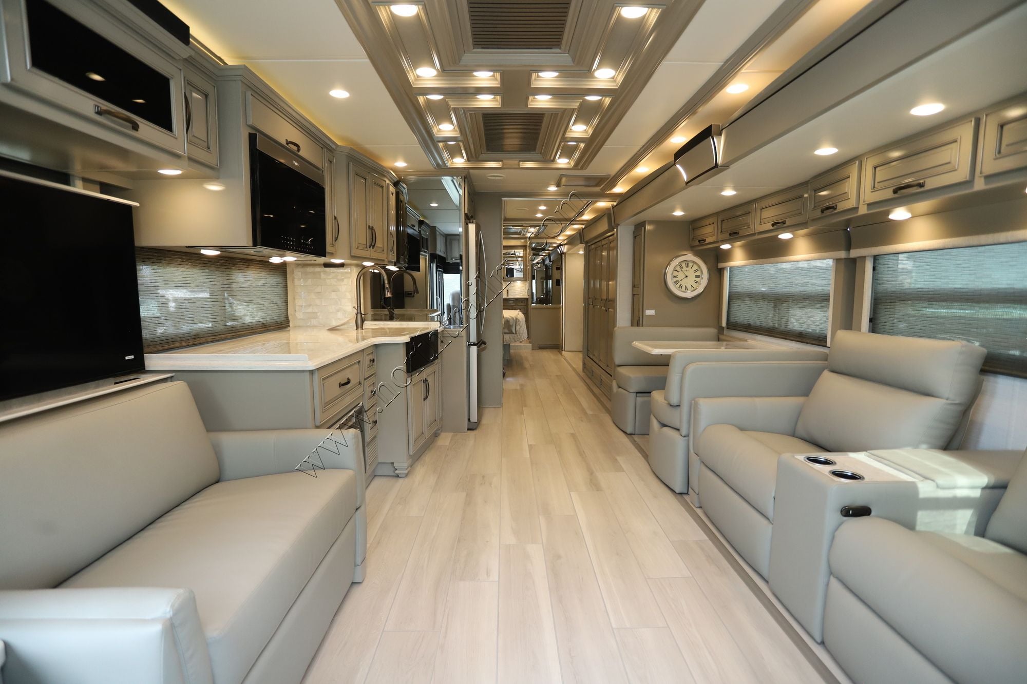 New 2026 Newmar Dutch Star 4340 Class A  For Sale