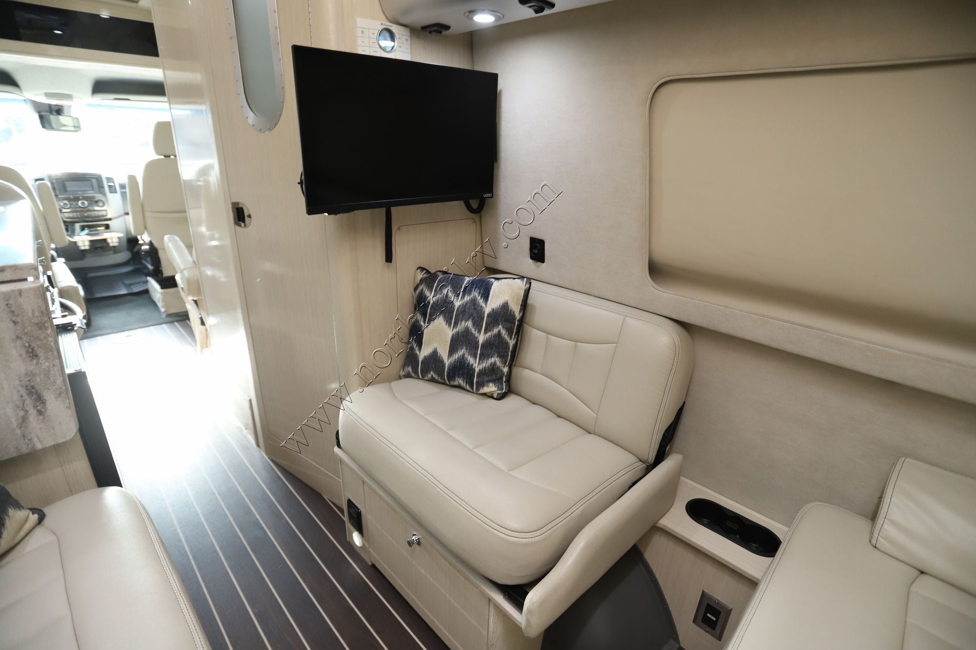 Used 2017 Airstream Interstate 24GL  Class B  For Sale