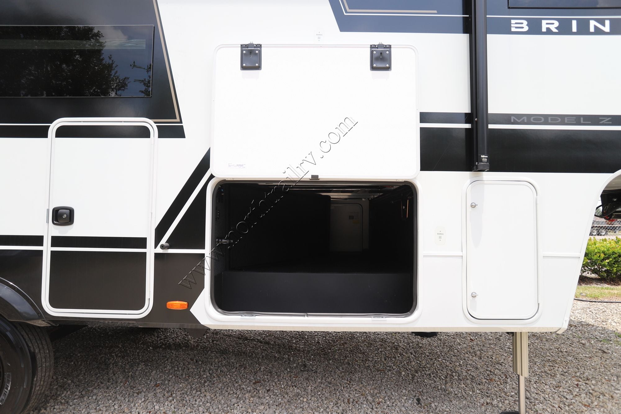 Used 2025 Brinkley Rv Z 2670 Fifth Wheel  For Sale