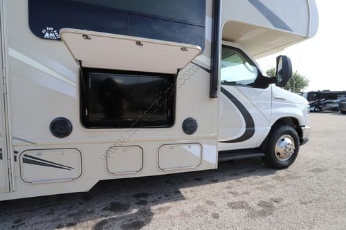2017 Thor Chateau 31W
