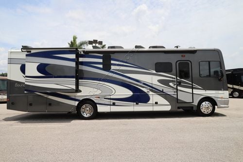 2019 Fleetwood Bounder 35K