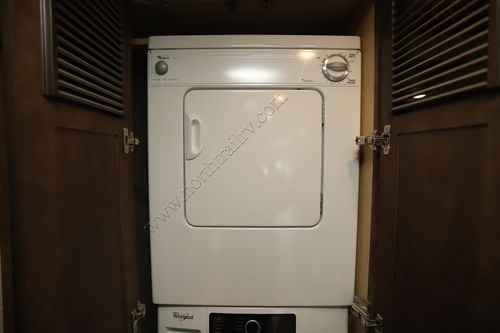 2018 Newmar Ventana Le 4048