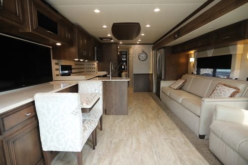 2018 Newmar Ventana Le 4048