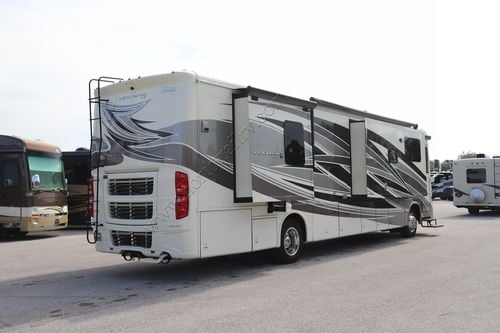 2018 Newmar Ventana Le 4048
