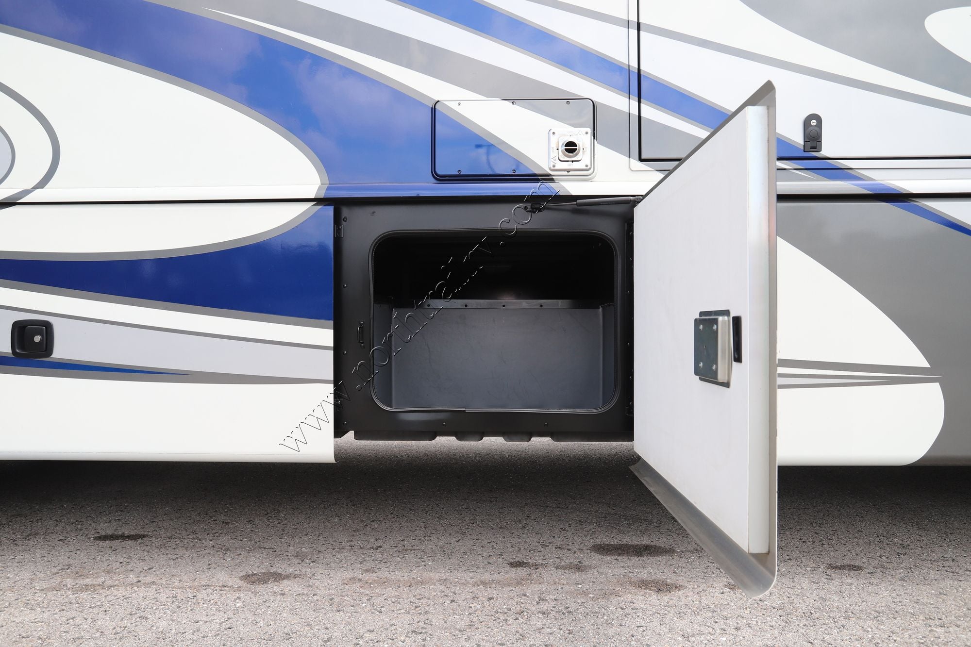 Used 2019 Fleetwood Bounder 35K Class A  For Sale