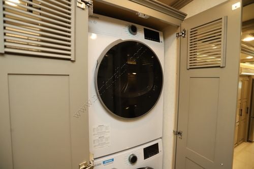 2027 Newmar London Aire 4569