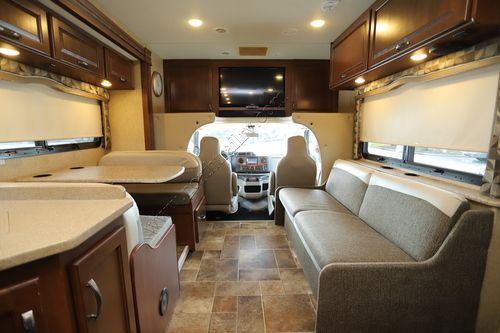 2017 Thor Chateau 31W