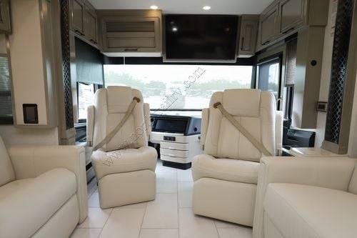2027 Newmar London Aire 4569