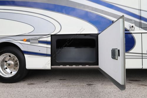 2019 Fleetwood Bounder 35K