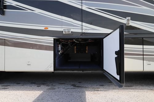 2018 Newmar Ventana Le 4048