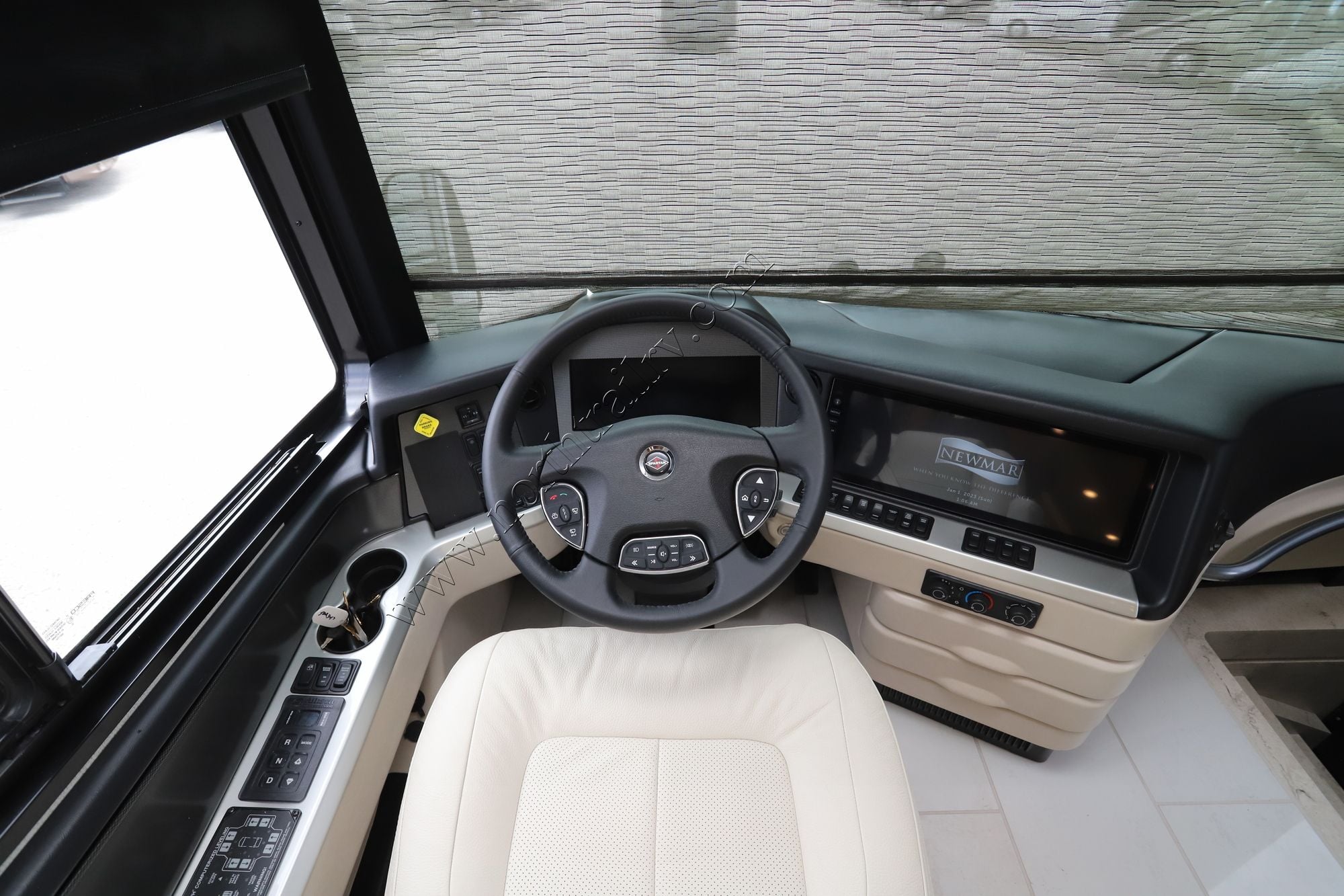 New 2027 Newmar London Aire 4569 Class A  For Sale