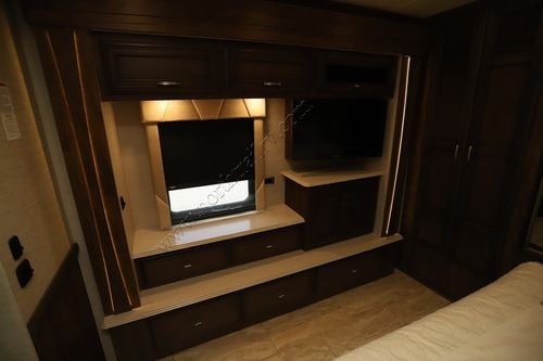 2018 Newmar Ventana Le 4048