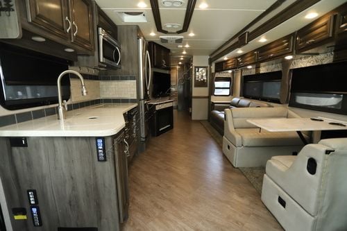 2019 Fleetwood Bounder 35K