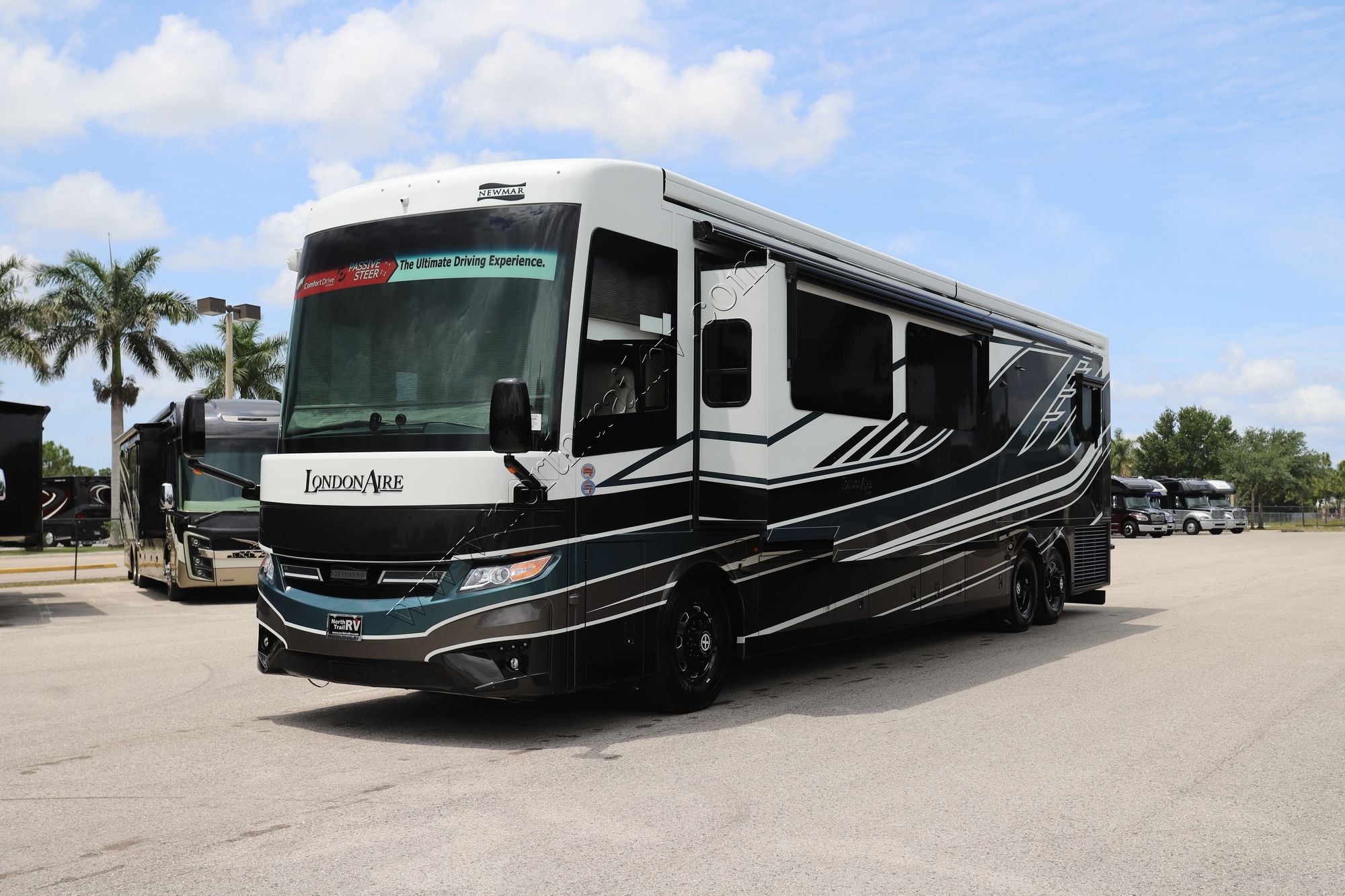 New 2027 Newmar London Aire 4569 Class A  For Sale