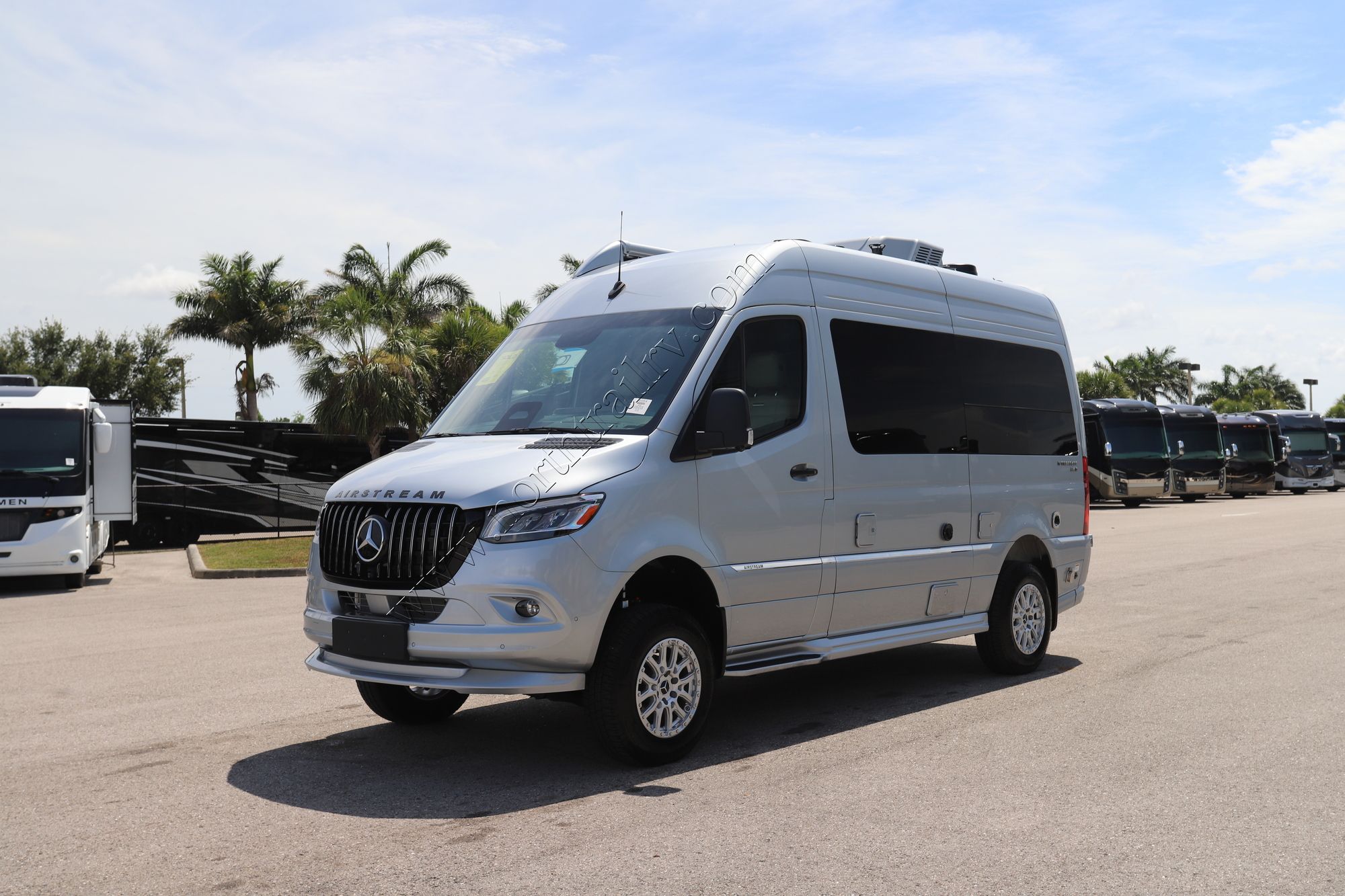 2026 Airstream Interstate 19 AP Class B New For Sale