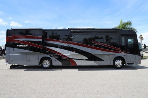 2023 Winnebago Forza 36H