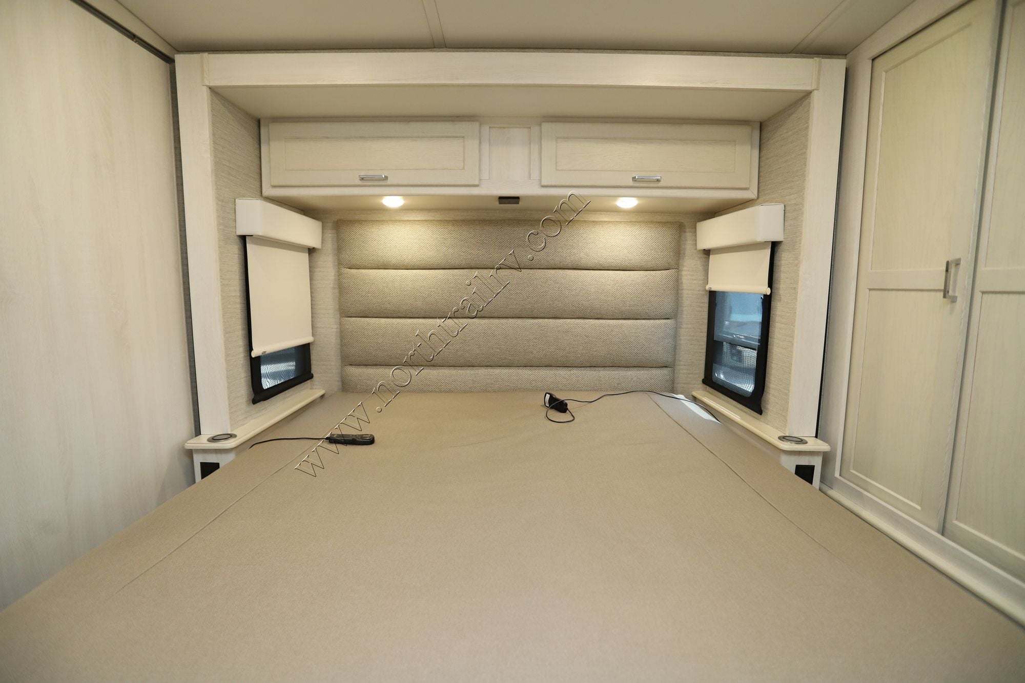 Used 2023 Winnebago Forza 36H Class A  For Sale