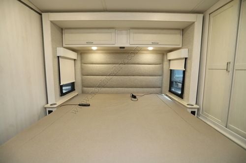 2023 Winnebago Forza 36H