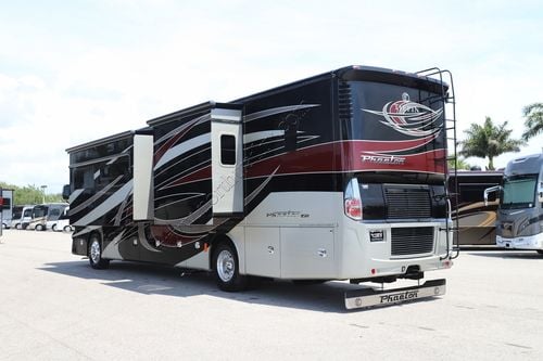 2019 Tiffin Motor Homes Phaeton 40IH