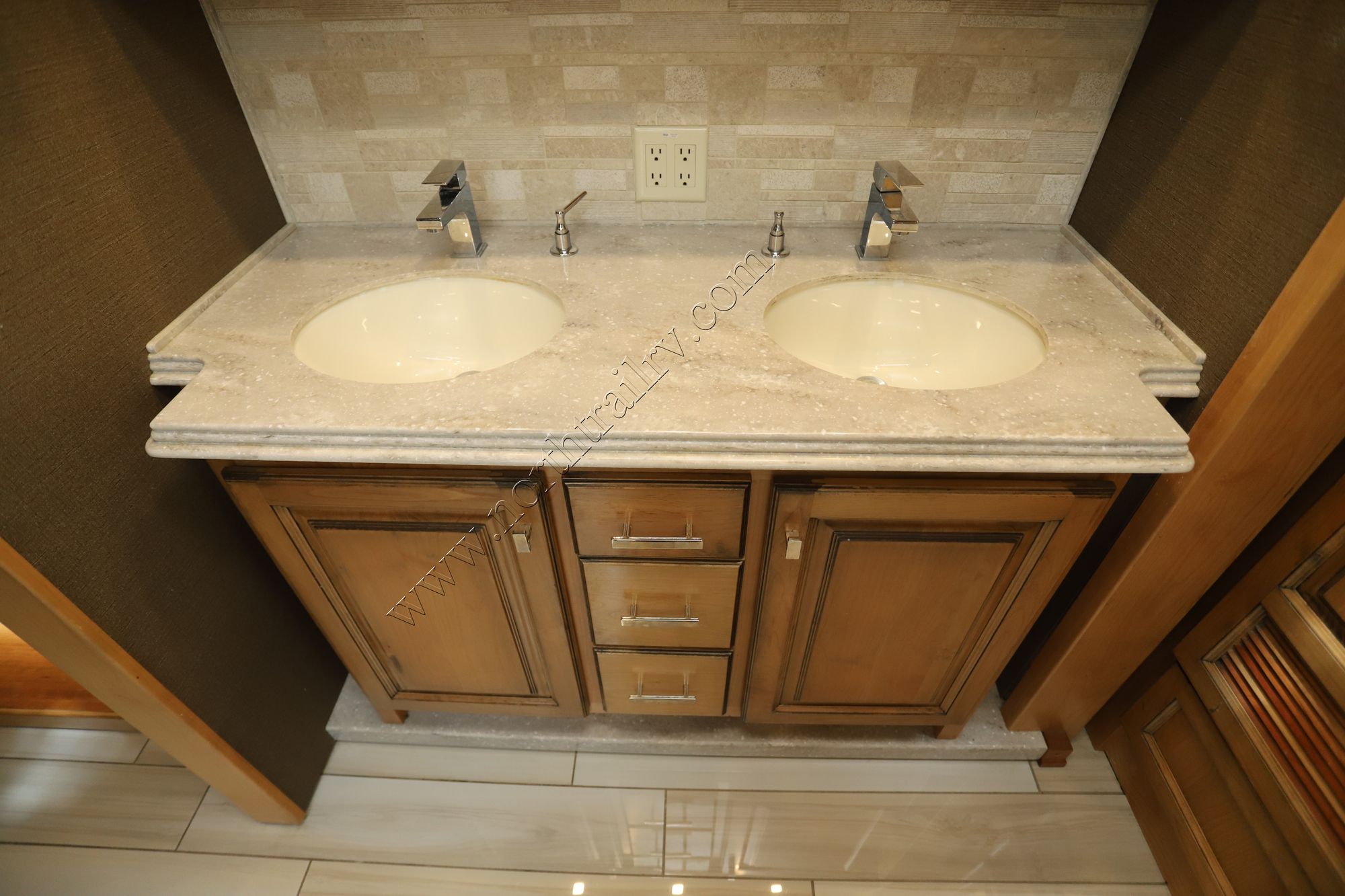 Used 2019 Tiffin Motor Homes Phaeton 40IH Class A  For Sale