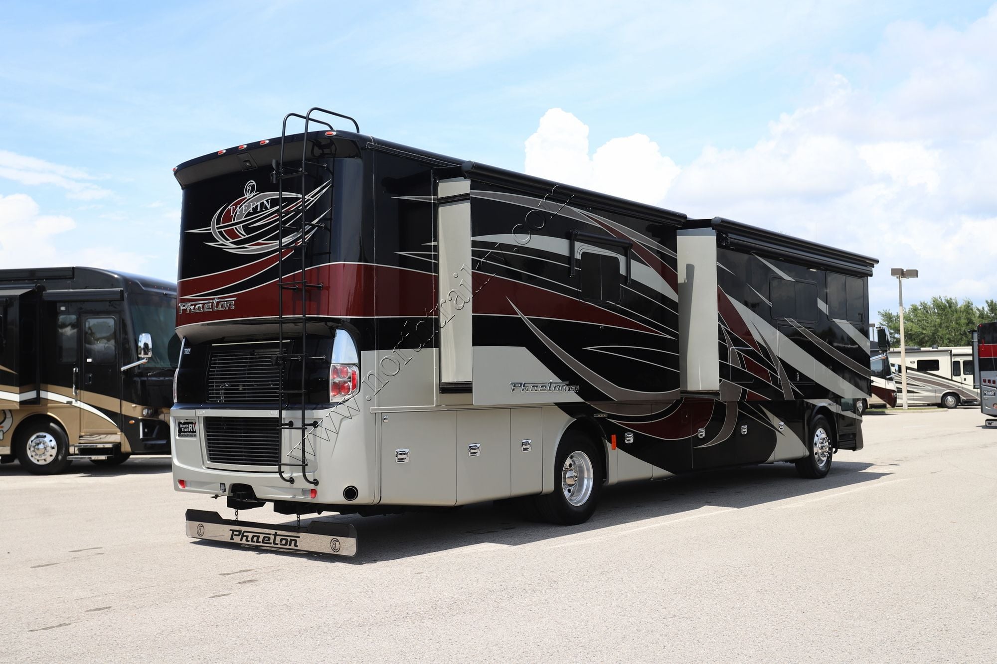 Used 2019 Tiffin Motor Homes Phaeton 40IH Class A  For Sale