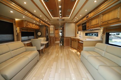 2019 Tiffin Motor Homes Phaeton 40IH